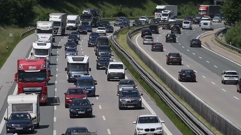 Umfrage: Zwei Drittel schätzen Verkehrsinfrastruktur als schlecht ein