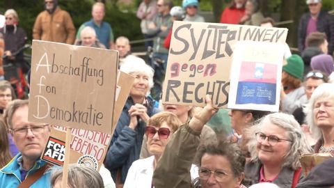 Demonstration gegen Rechtsextremismus auf Sylt