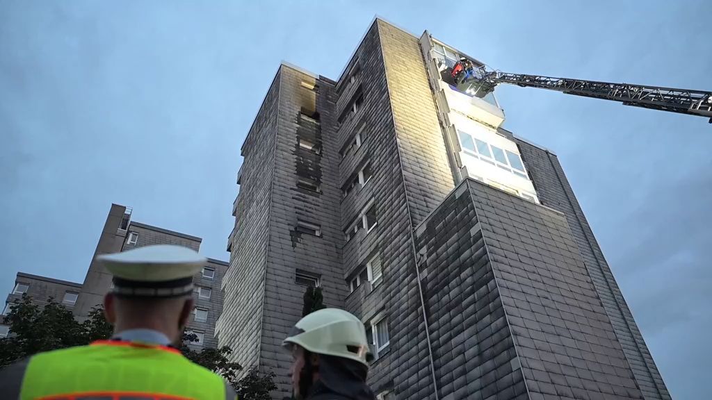Schwäbisch Gmünd: Hochhaus muss wegen Wohnungsbrand evakuiert werden