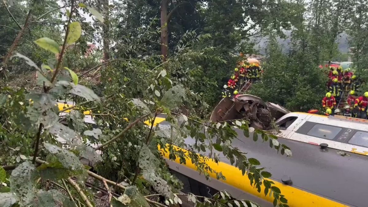 Drei Tote bei Zugunglück in Baden-Württemberg: Erdrutsch als Ursache