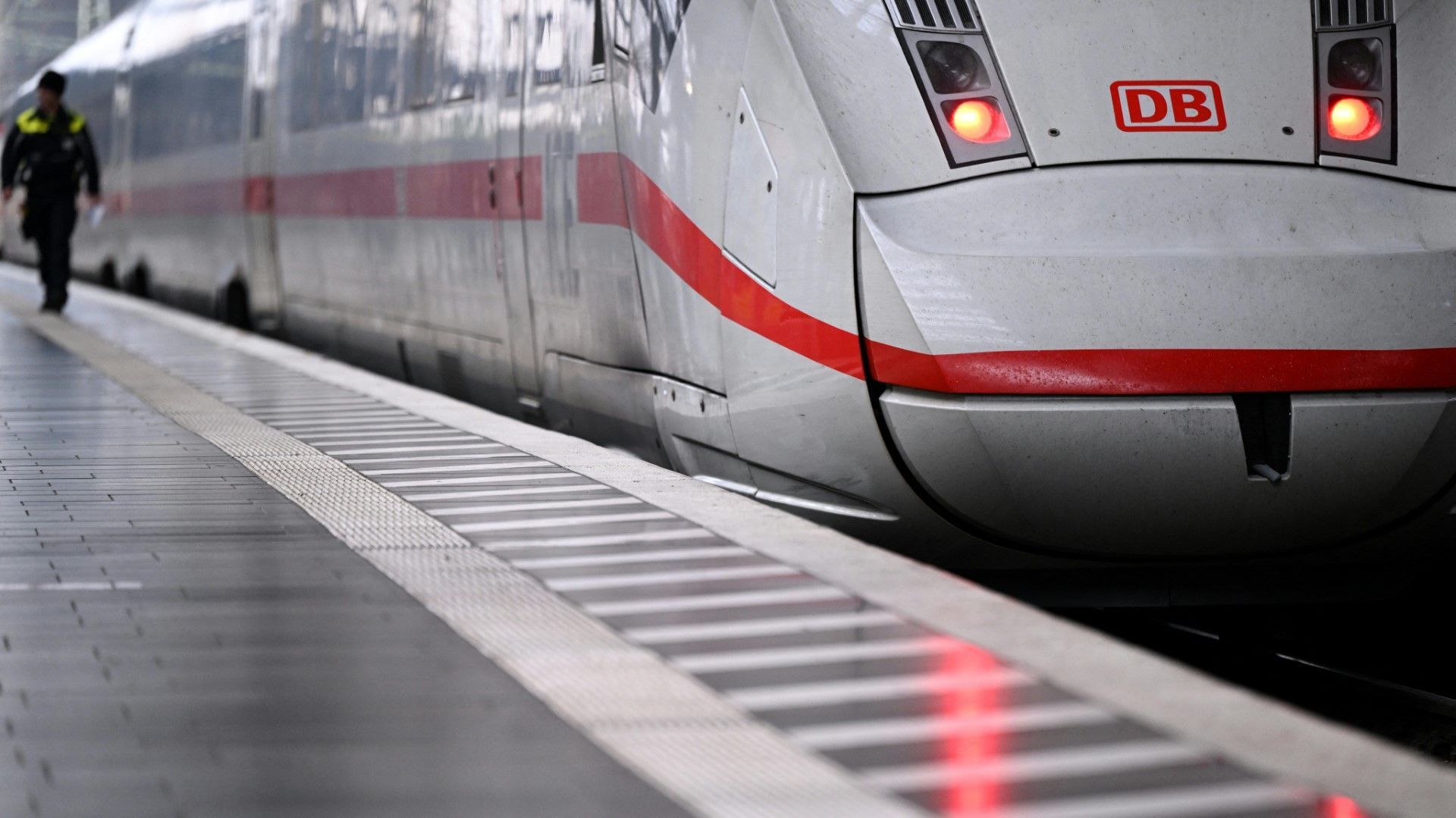 Tarifstreit bei der Bahn: GDL leitet Urabstimmung über Streiks ein