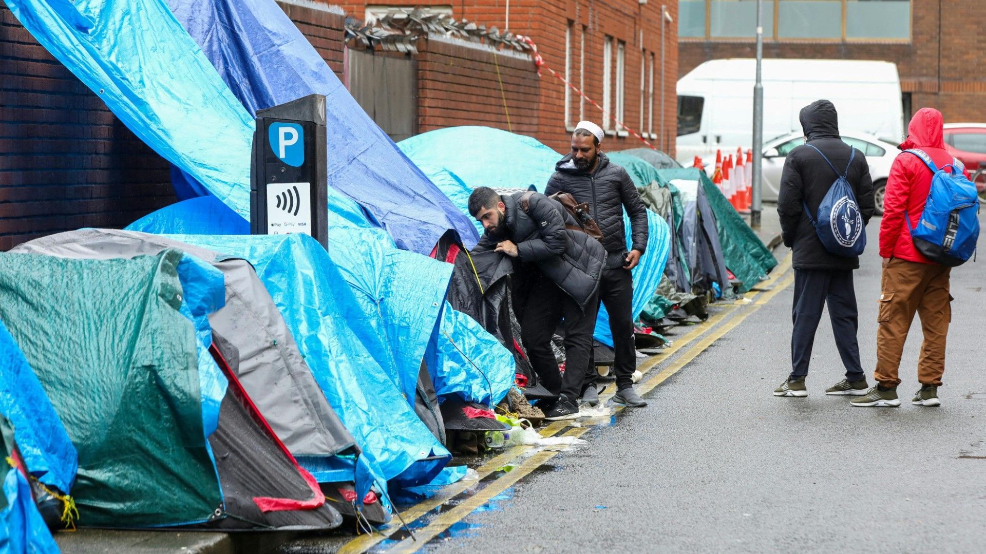 Bloß nicht Ruanda: Flüchtlinge verlassen Großbritannien Richtung Irland