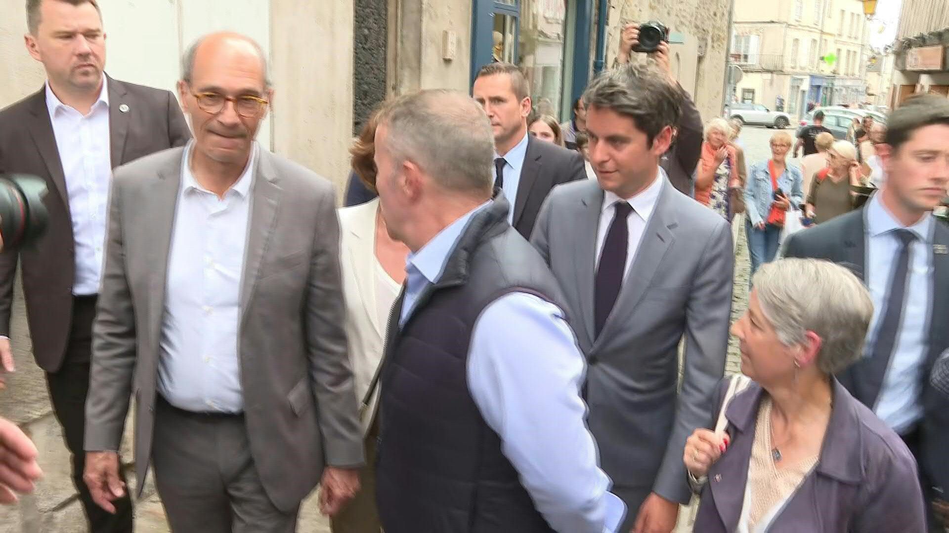 French PM on campaign trail alongside Eric Woerth in Oise