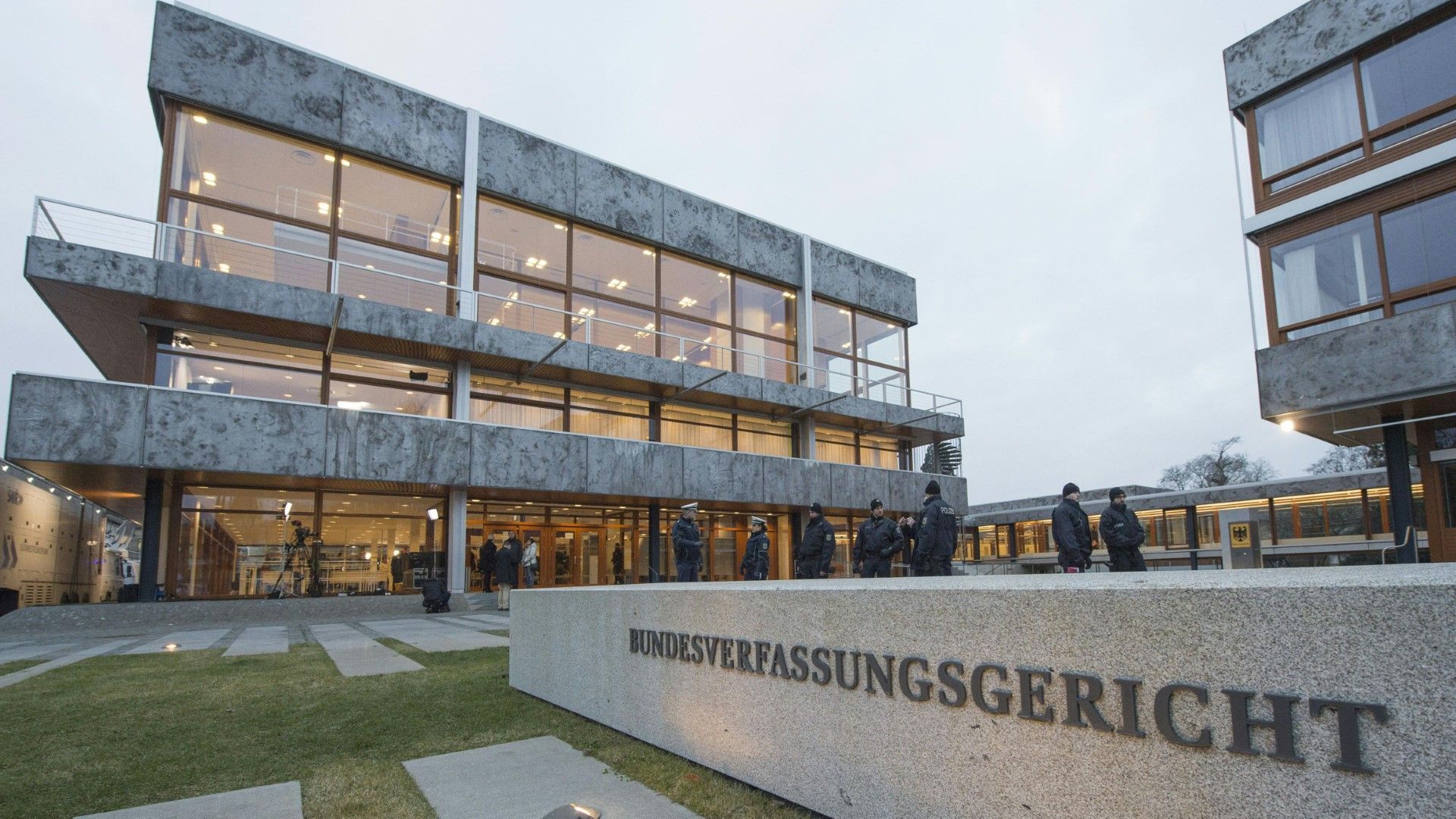 Bundesverfassungsgericht: Solidaritätszuschlag ist verfassungsgemäß