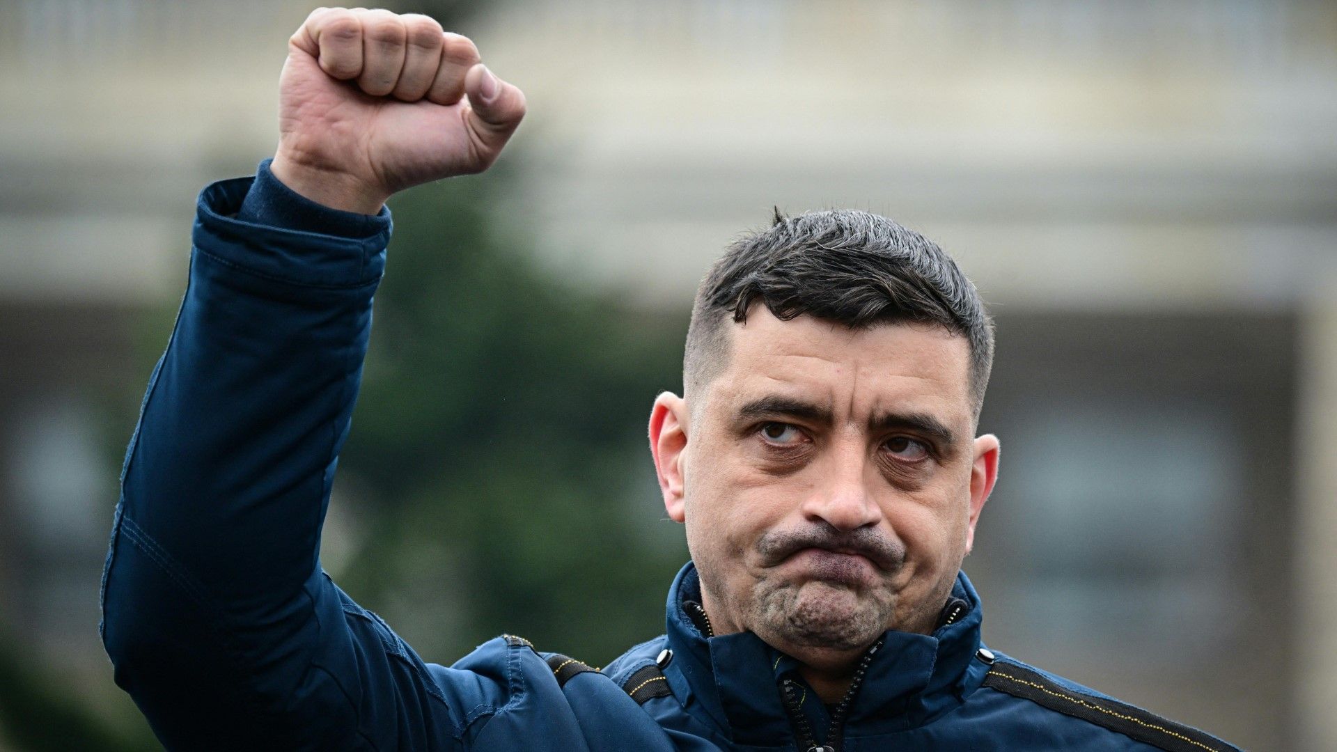 Bekommt Rumänien einen ultrarechten Präsidenten?