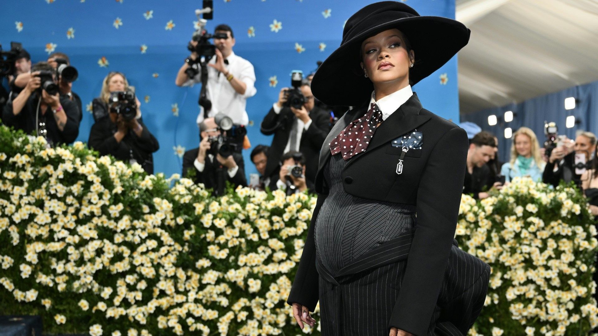 Dandytum und Babybauch bei der Met Gala in New York