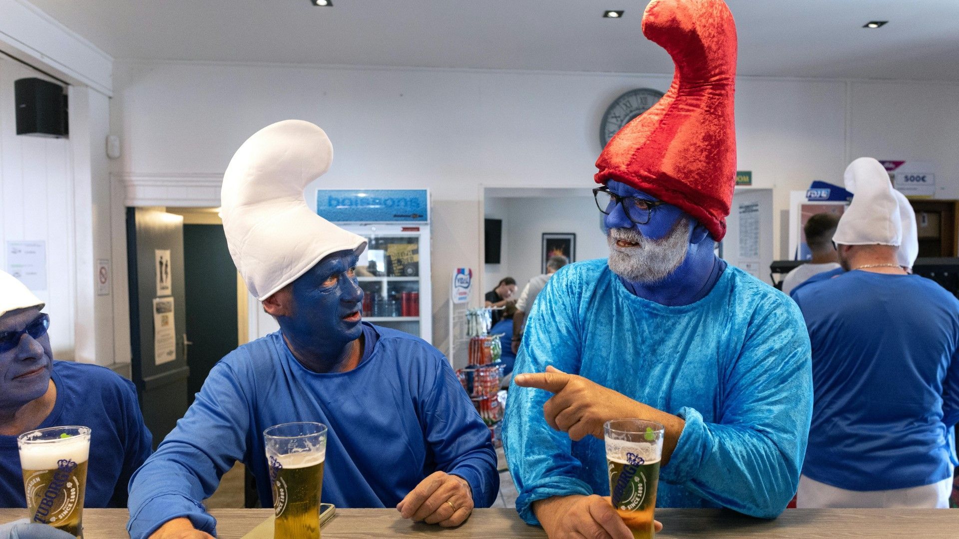 Französische Kleinstadt schlumpft den Weltrekord