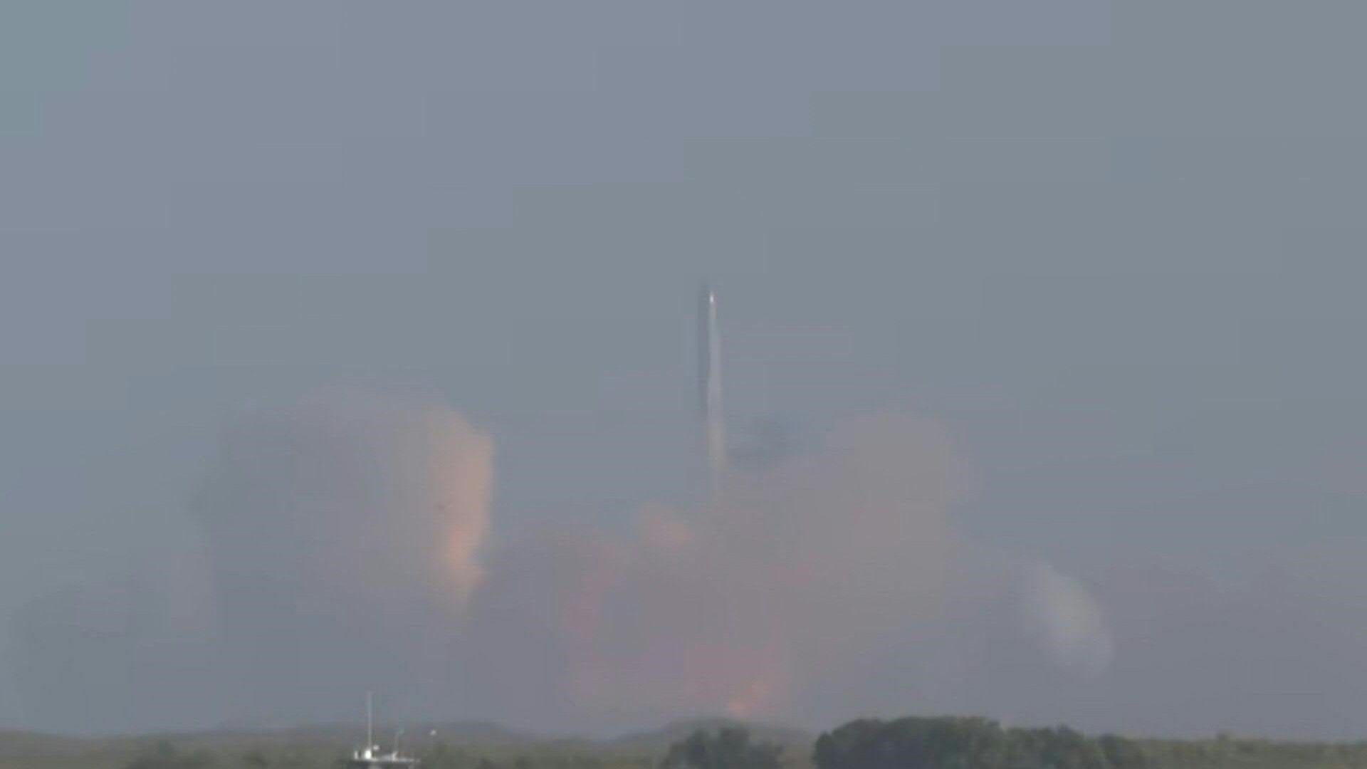 SpaceX launches Starship rocket on latest test flight