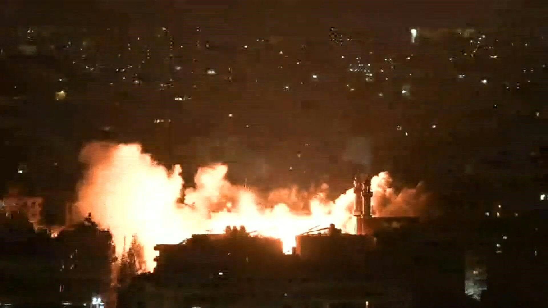 Air strikes hit south Beirut suburbs after Israeli warning
