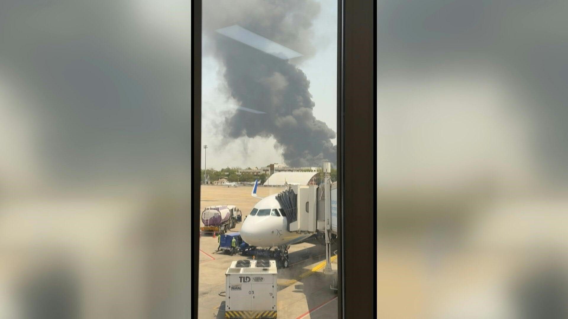 Flugzeugunglück in Indien – mehr als 240 Menschen an Bord