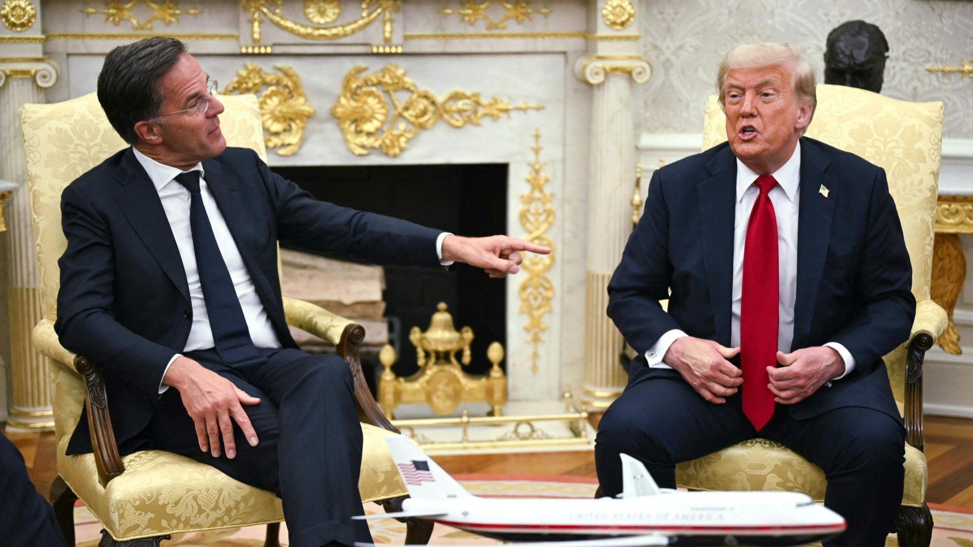 Video: Nato und Trump: "Massive" Waffenlieferungen für Ukraine