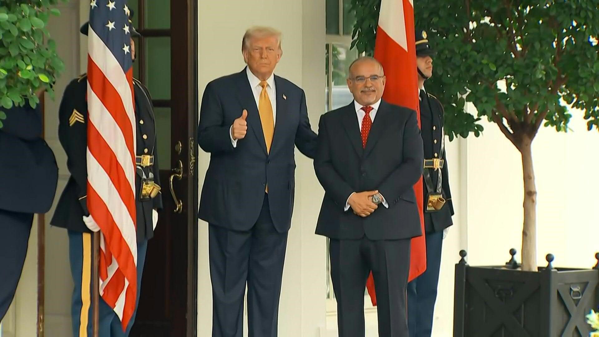 Crown prince of Bahrain arrives at the White House