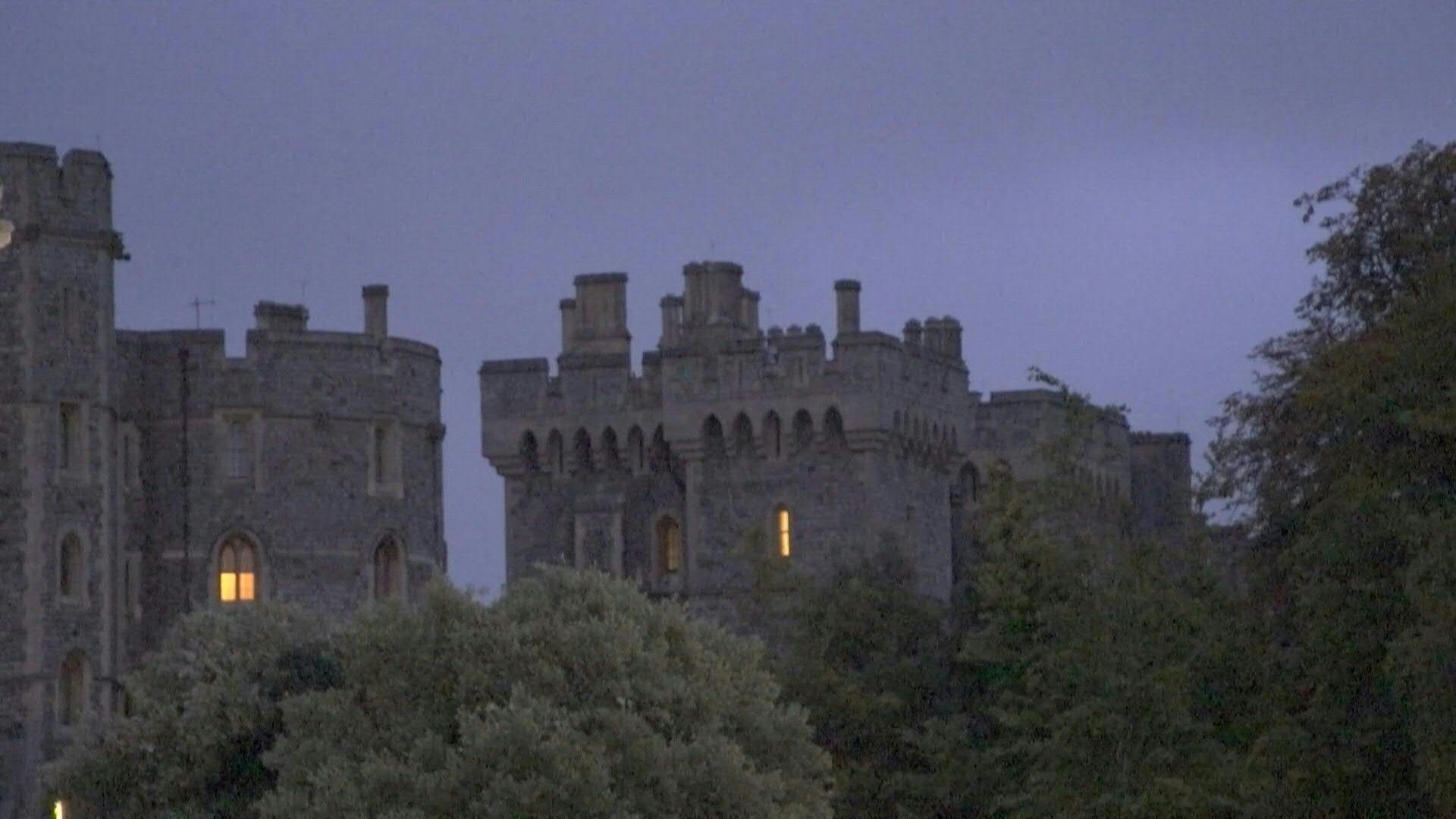 Dawn breaks at Windsor Castle where Trump spent night
