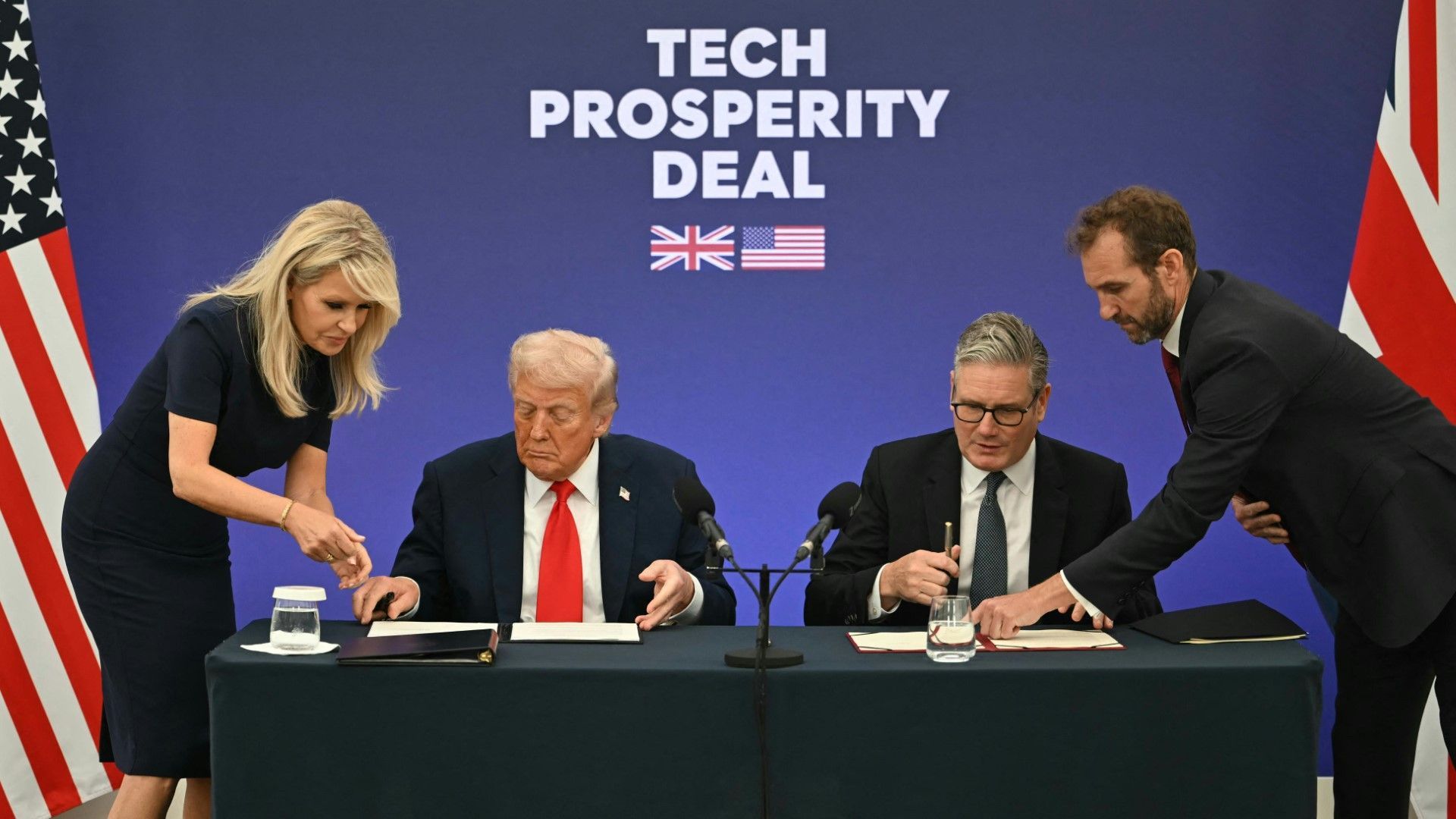 Trump und Starmer unterzeichnen milliardenschwere Technologie-Partnerschaft