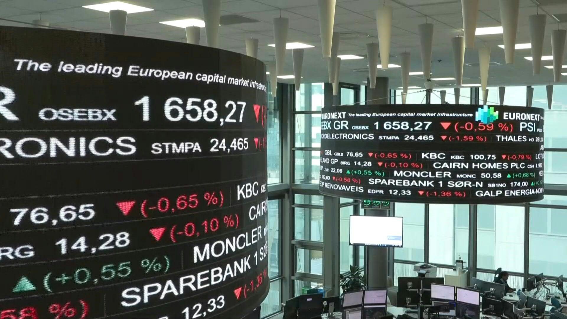 Paris stock market tumbles after Prime Minister's resignation