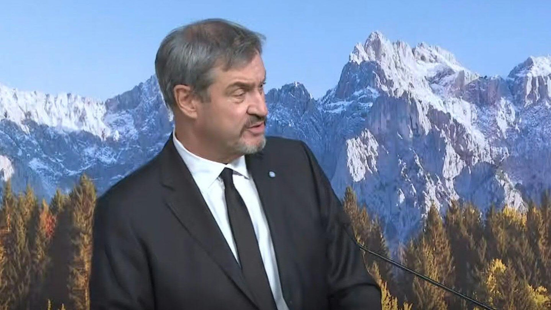 Söder zu Drohnenabwehr: „Abschießen statt Abwarten“