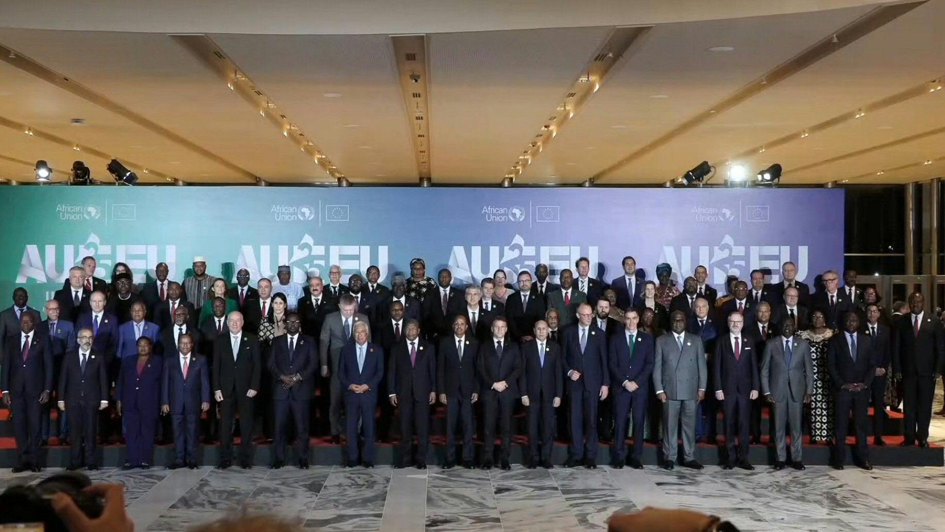 EU, African leaders pose for group photo during Angola summit
