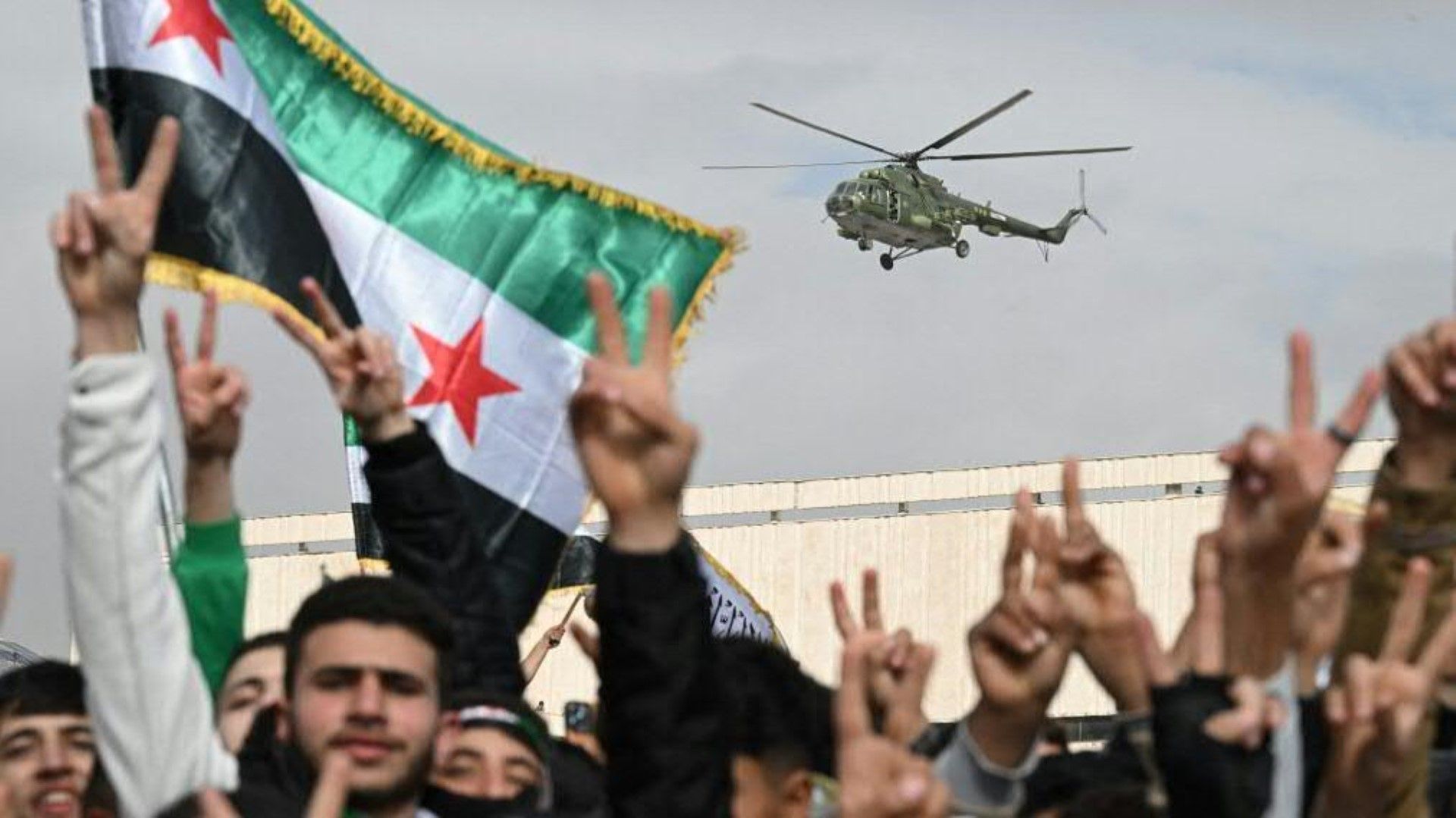 Syrer feiern Sturz Assads vor einem Jahr