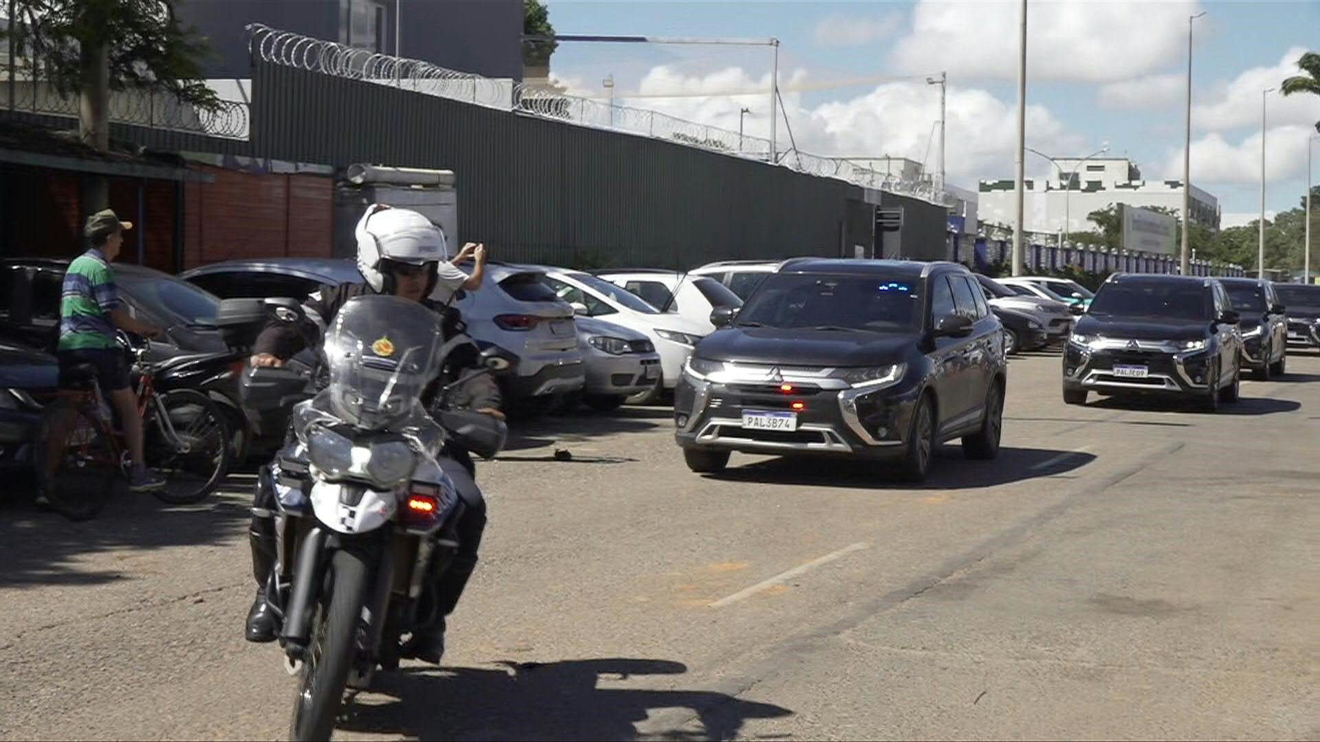 Video: Brazil's Bolsonaro arrives at hospital to undergo surgery