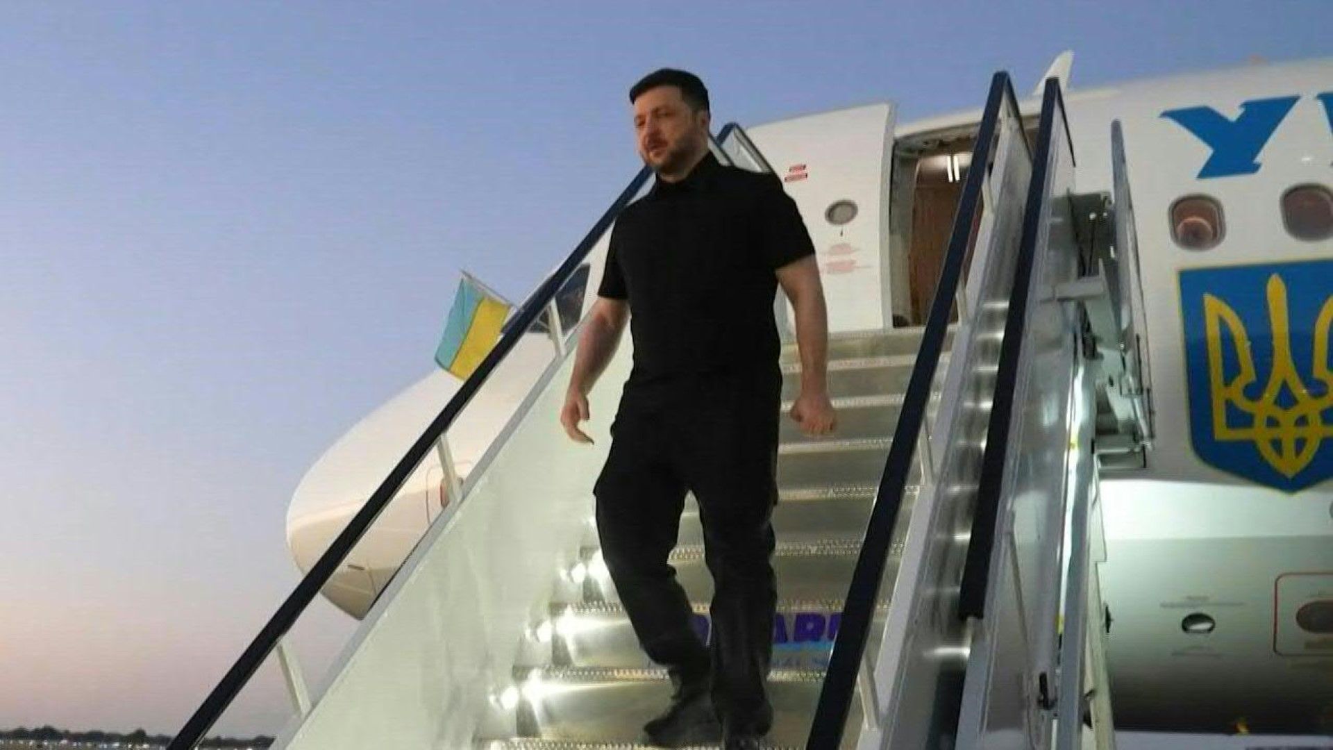 Video: Selenskyj für Gespräche mit Trump in Florida eingetroffen