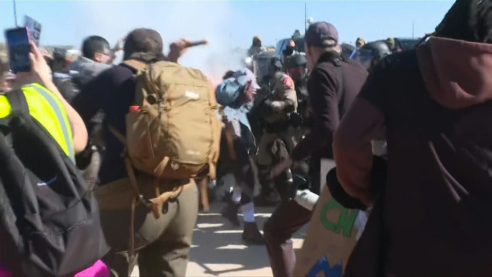 Police-deploy-chemical-irritants-on-protesters-outside-Texas-migrant-detention-center