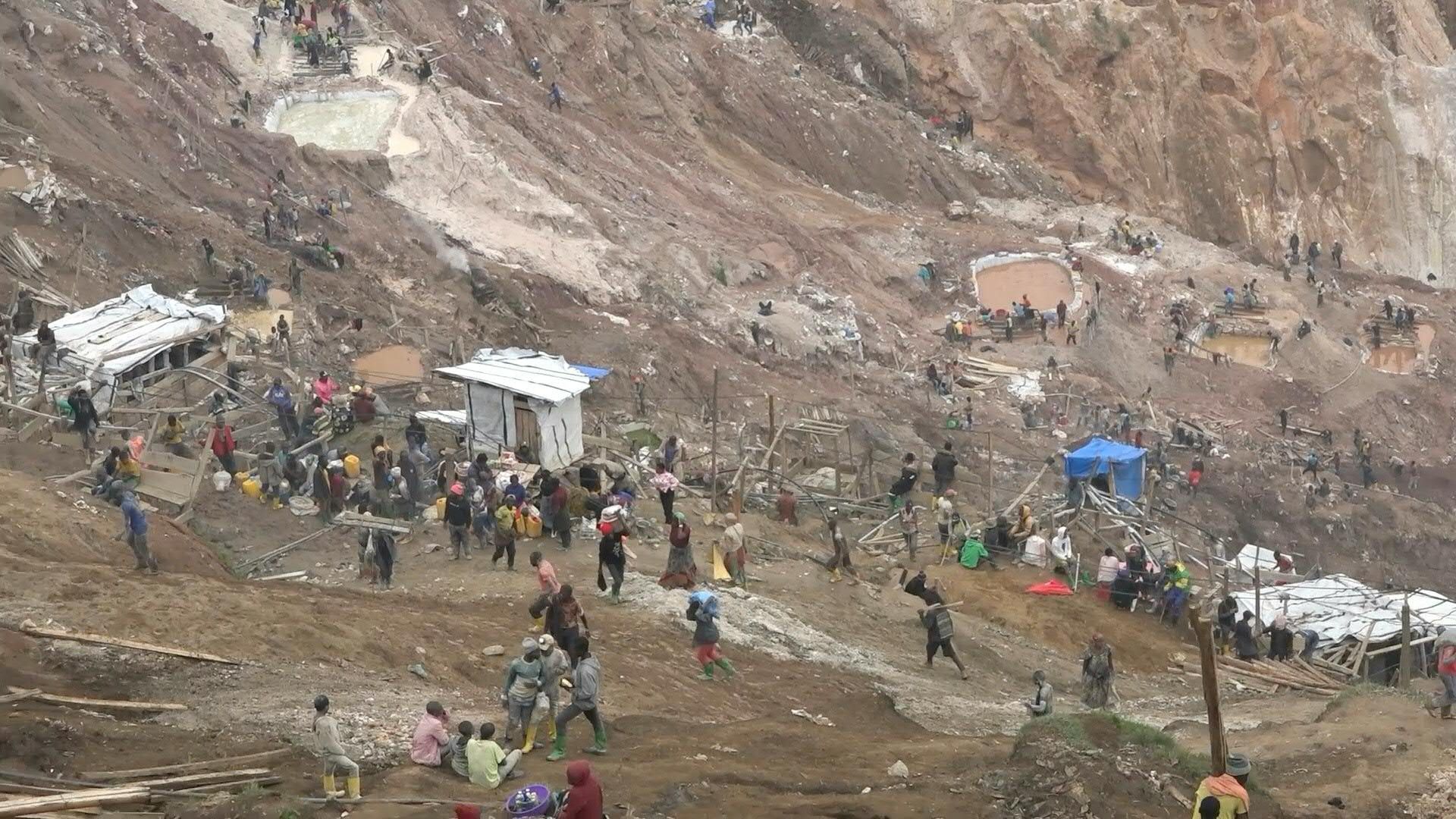 Deadly-landslide-strikes-militia-held-mining-site-in-DR-Congo