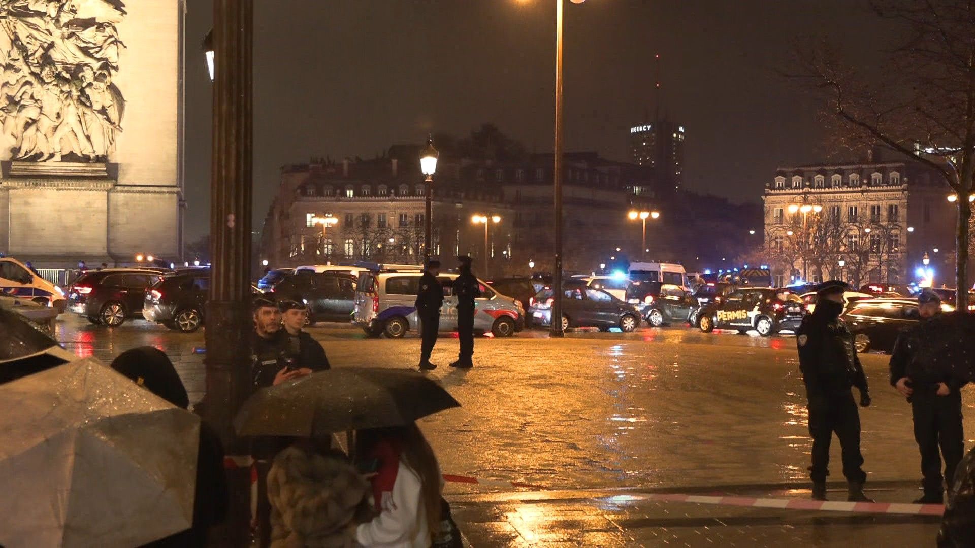 Video: Images near site where police shot knife-wielding man in Paris
