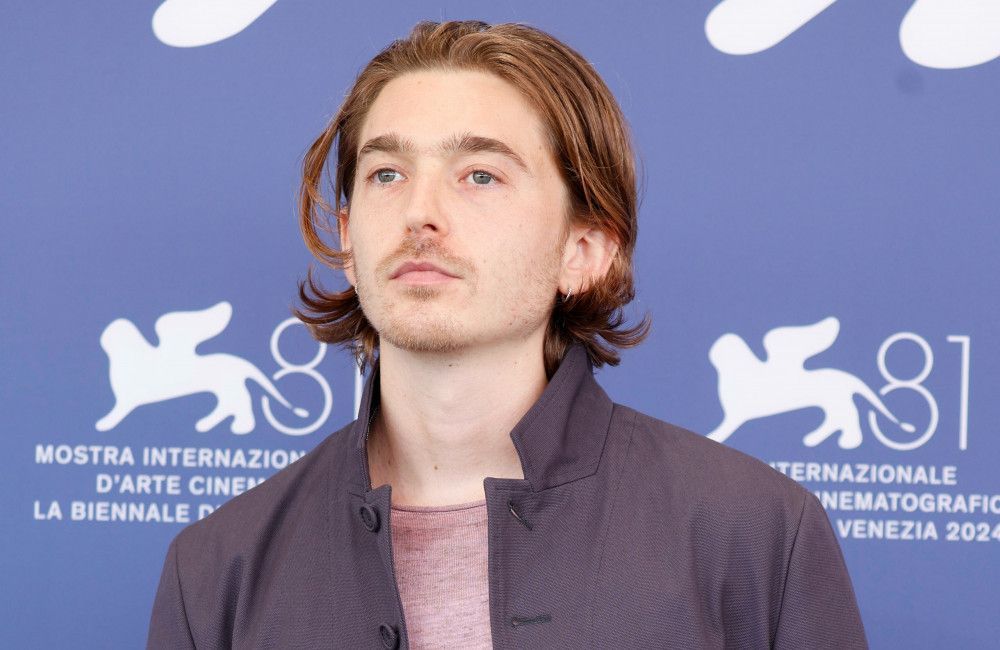 Austin Abrams: Agent verdarb den großen ‚Weapons‘-Twist
