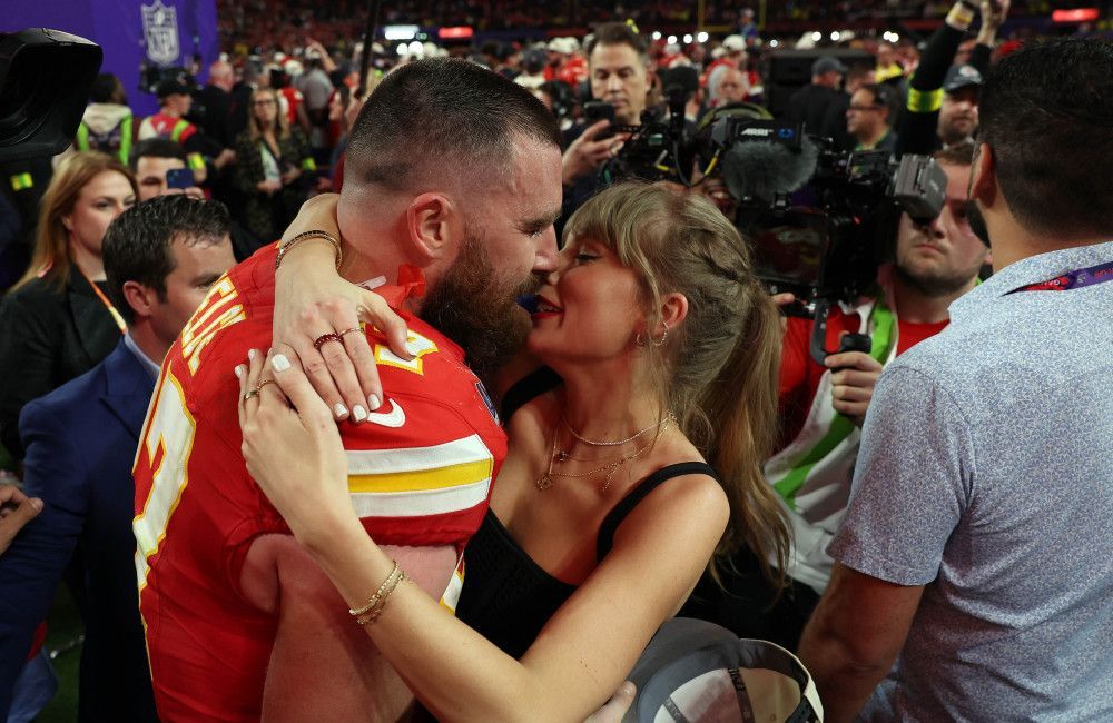 Taylor Swift: Travis Kelce ist der Mann, den sie in ihren Songtexten manifestiert hat