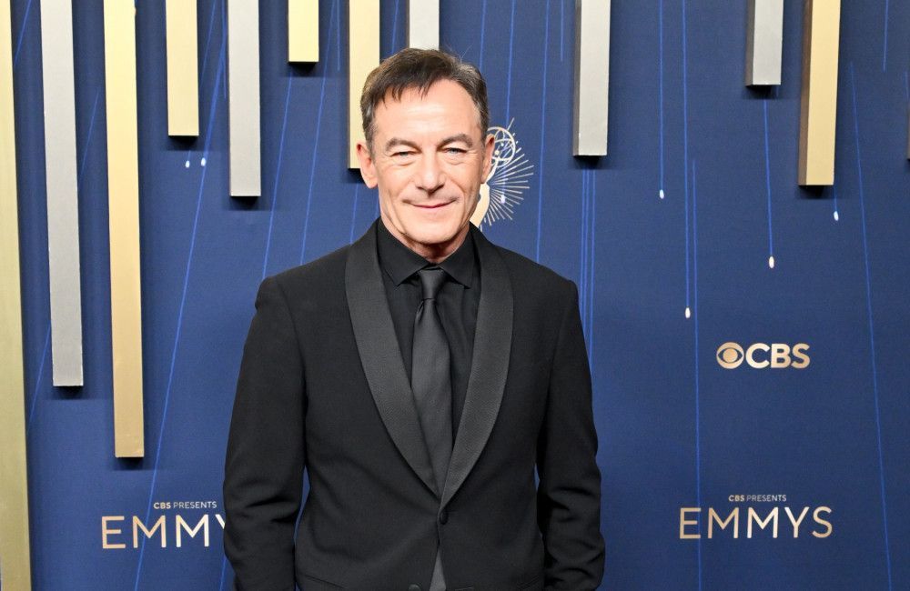 'I fell madly in love : Jason Isaacs feels like a 'surrogate father' to his on-screen children in The White Lotus