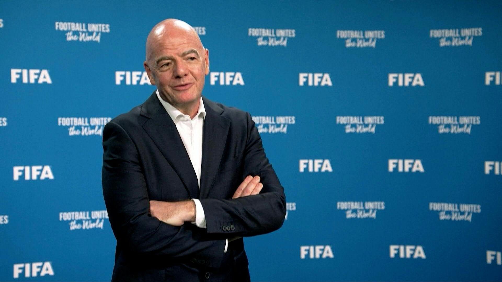 Video: Infantino verteidigt sich: "Eine Chance, keine Verpflichtung"