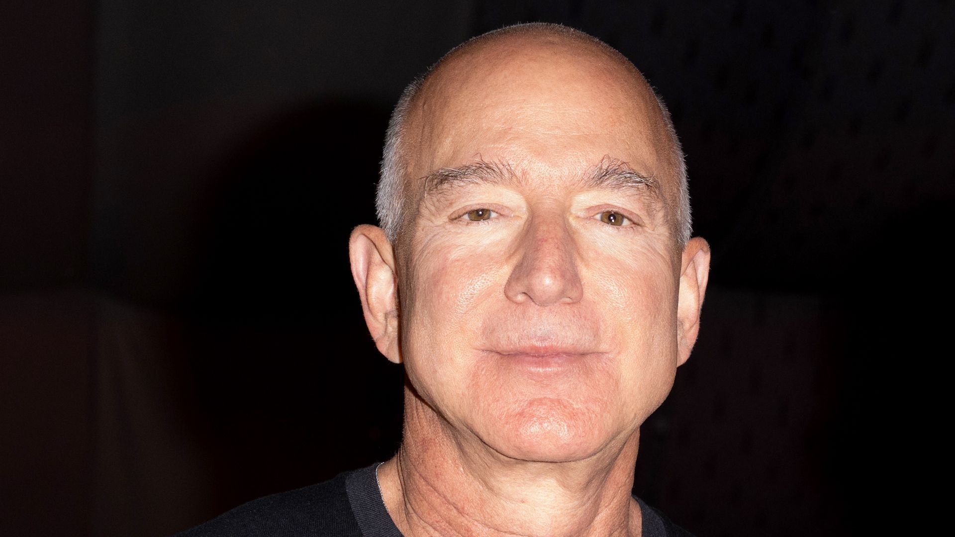 Veränderter Look: Jeff Bezos’ Transformation mit Lauren Sánchez