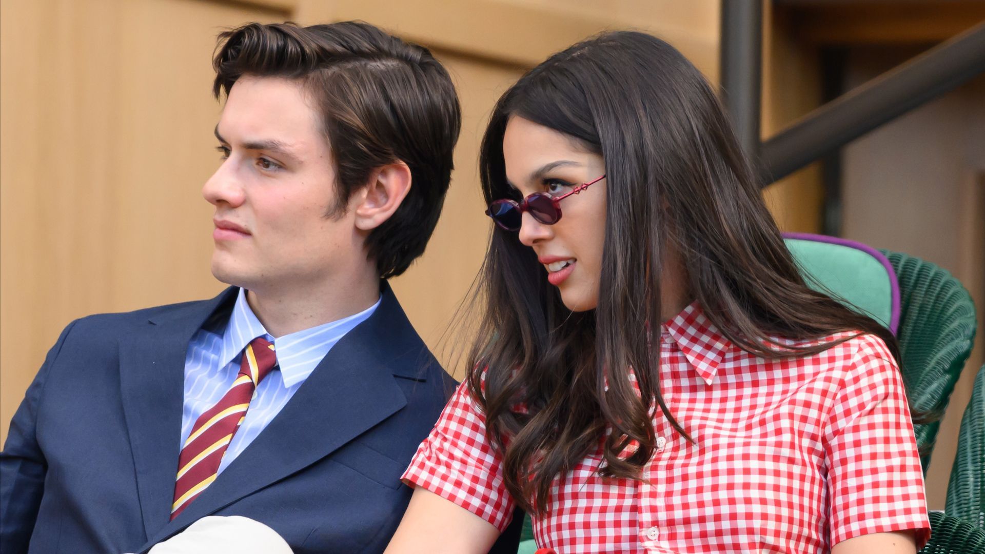 Olivia Rodrigo & Louis Partridge: In love and stylish at Wimbledon