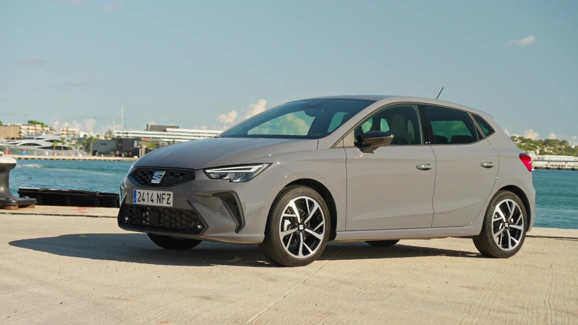 The new SEAT Ibiza FR Exterior Design in Graphene Grey