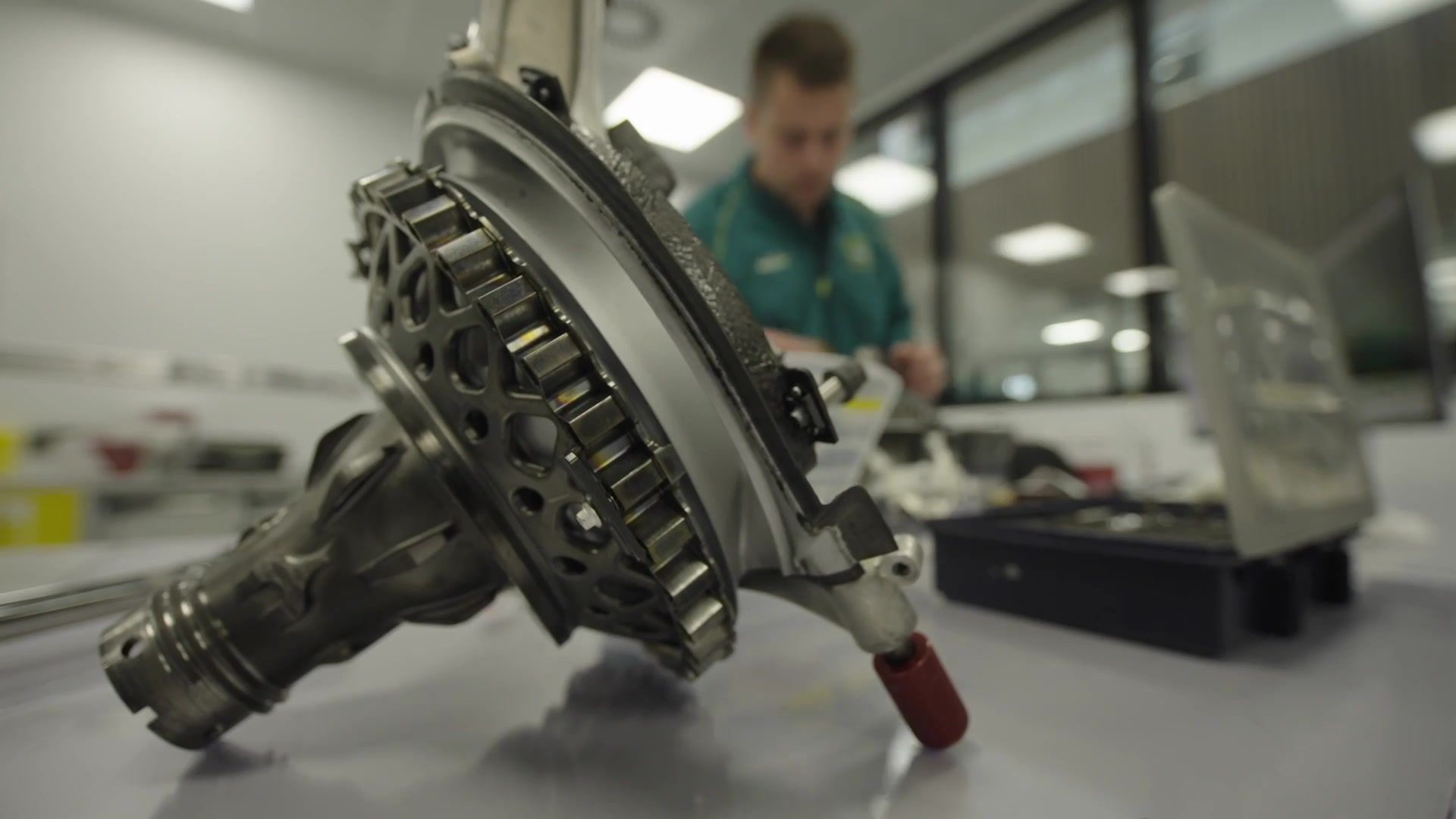 Aston Martin Aramco Unveil First-Ever Bespoke Livery - AMR Technology Campus