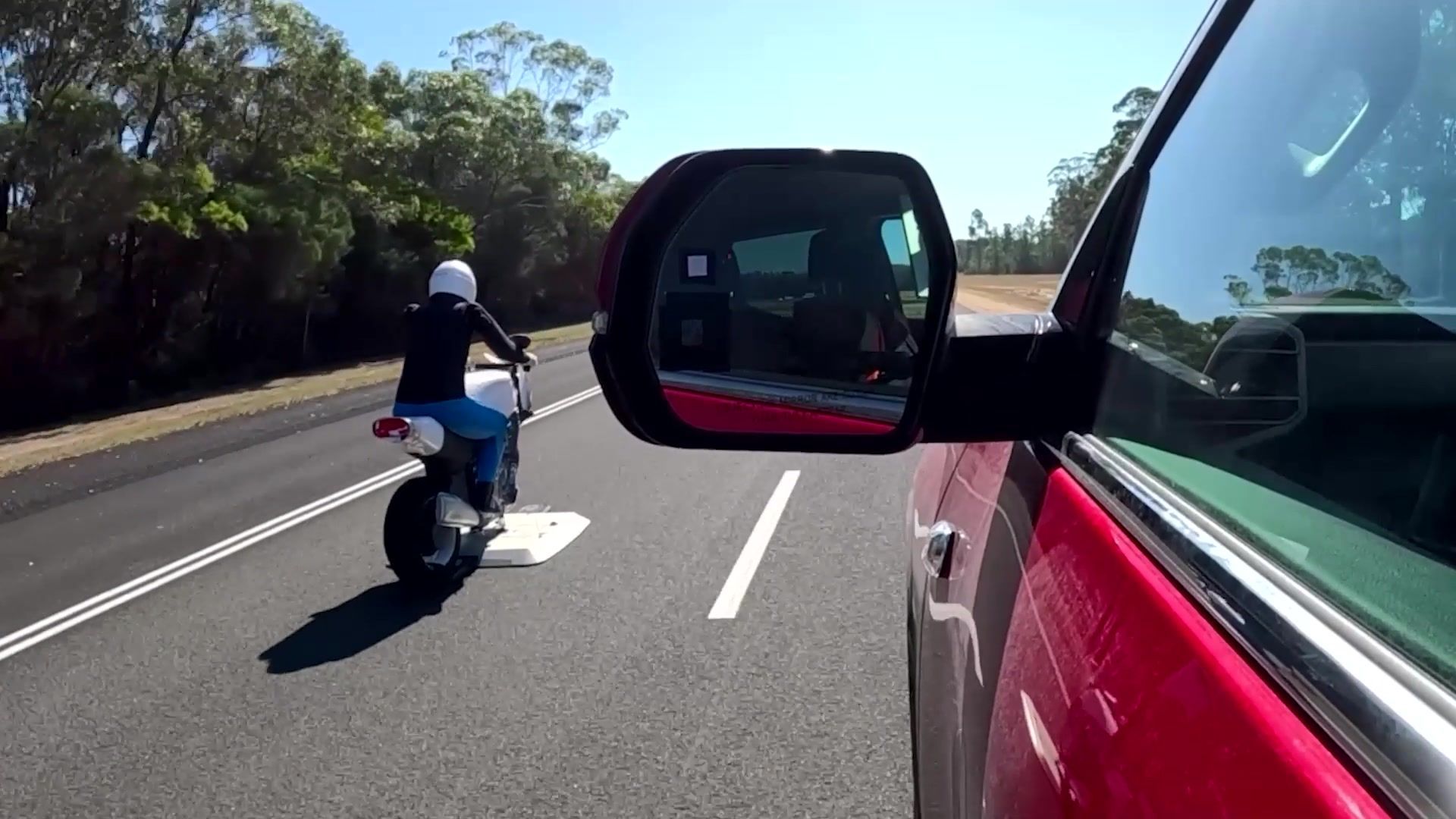 ANCAP weighs in on large pickups - Toyota Tundra