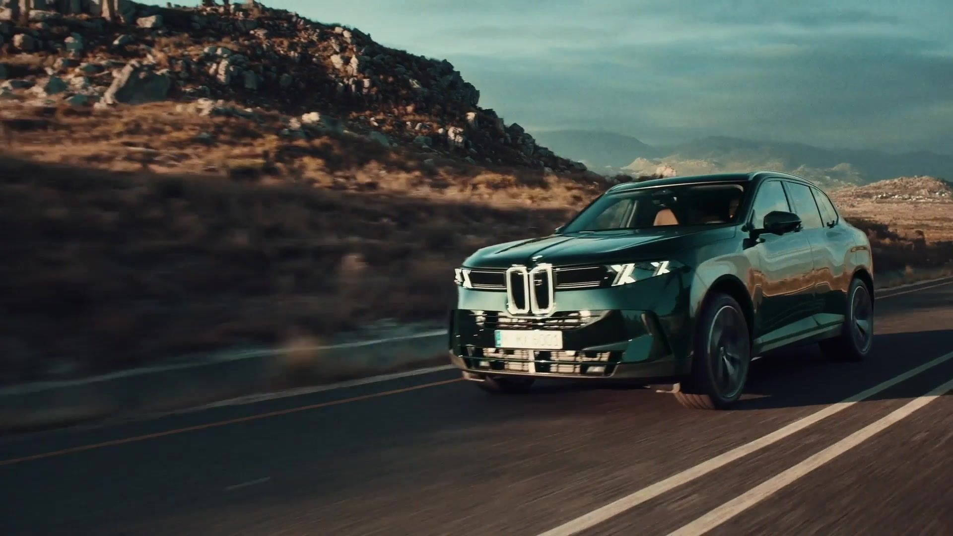 The new BMW X5 - First model of the brand with five different drive options