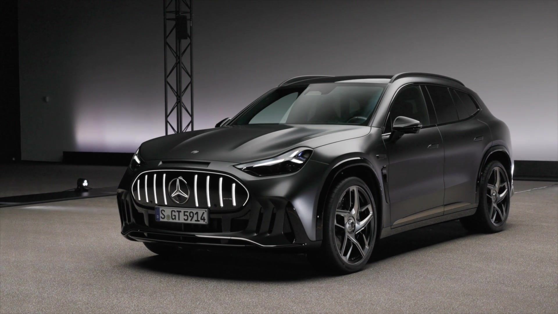 Der neue Mercedes-AMG GT SUV - Unverwechselbares Design und aktive Aerodynamik