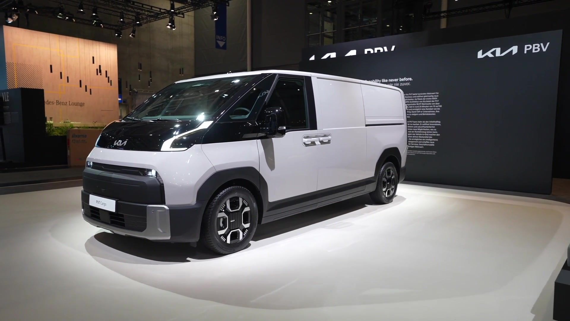 The Kia PV7 Cargo in Moonrock - IAA Transportation 2026