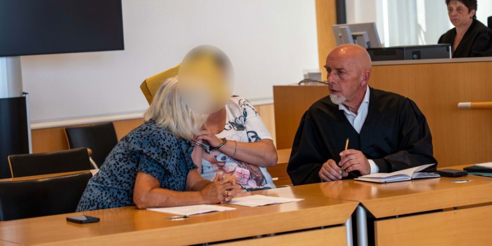 Video: Prozessauftakt: Mutter wegen Totschlag an Neugeborenem angeklagt