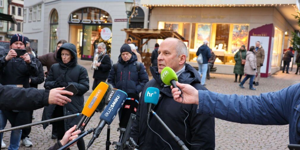Video: 1.140 Kontrollen, 34 Festnahmen: So sicher waren Hessens Weihnachtsmärkte