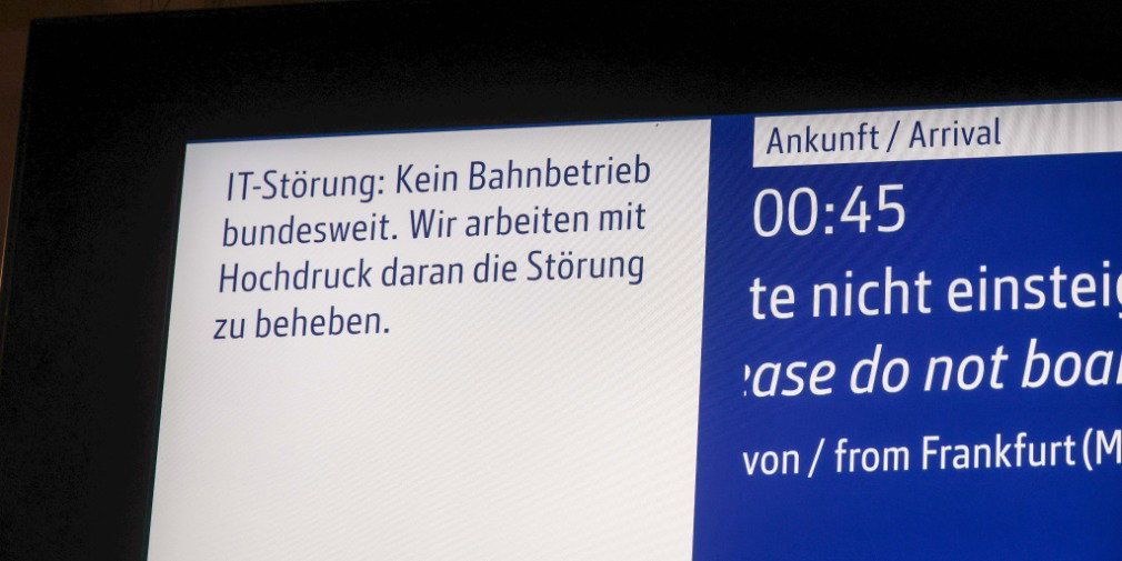 Video: Bahnstillstand bei der Bahn - IT Störung