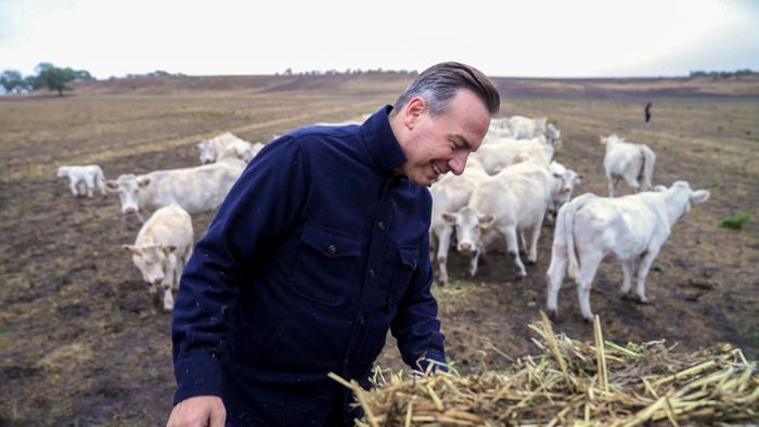 Bauernhof work disgusts top chef Tim Raue: 