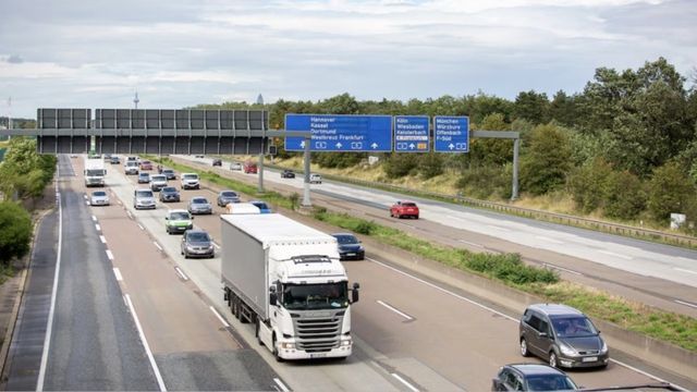 Video: Deutsche Autobahnen bekommen unsichtbare Fallen