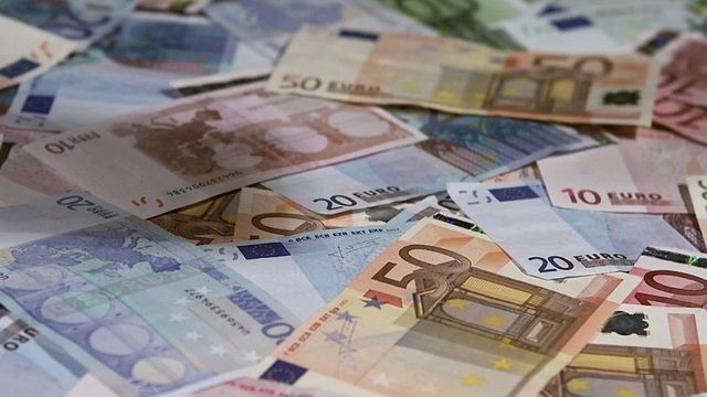 Video: Minijob vs. Kurzfristige Beschäftigung: Wie man mehr verdienen kann