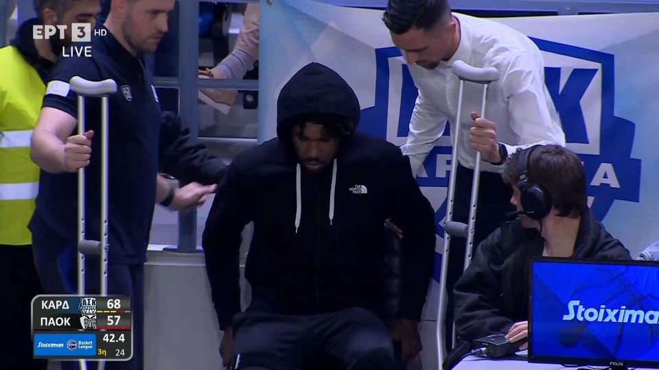 4 / 10: Καρδίτσα - ΠΑΟΚ | Με πατερίτσες επανήλθε στον πάγκο ο Γουάιτ