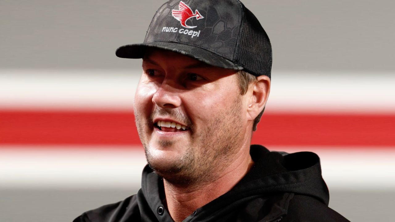 NFL-Opa feiert Comeback: Philip Rivers witzelt auf PK