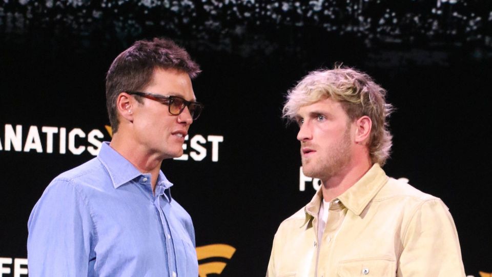 Tom Brady bekommt verbalen Konter: „Belichick und seine Freundin verdienen Lob“