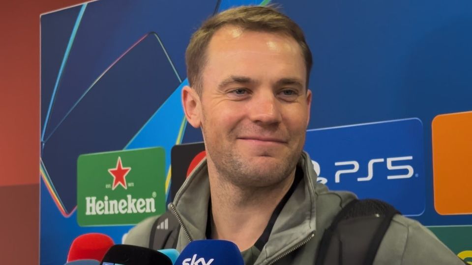 FC Bayern: Alterswitz inklusive! Manuel Neuer knackt Matthäus-Rekord