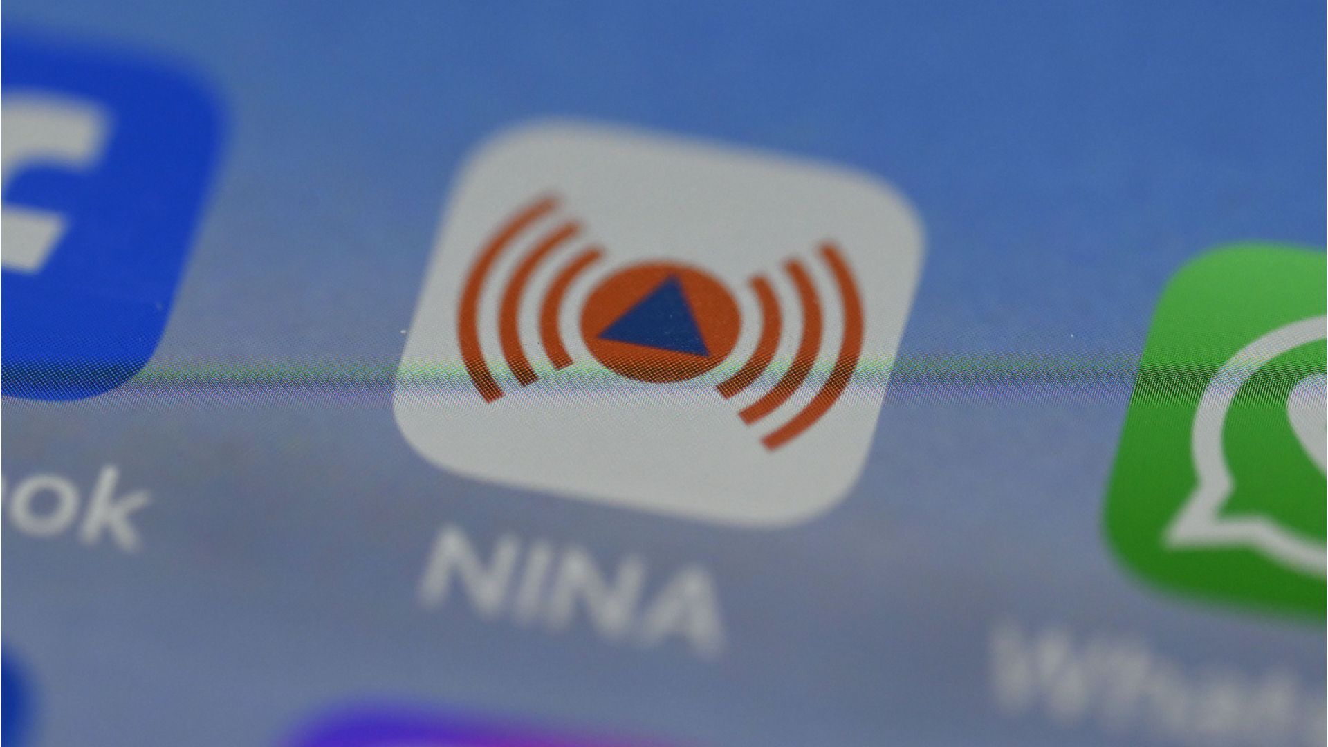 Warn-App Nina schickt nun auch Polizei-Meldungen